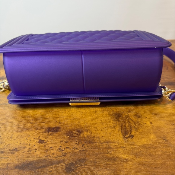 Handbag Brand New Never Used - Picture 3 of 6